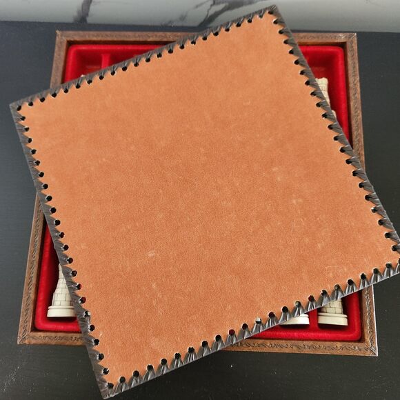 VTG Nigri Medieval Chess Set w Board Piece Storage Box Italian Barbarossa Italy - Picture 6 of 10